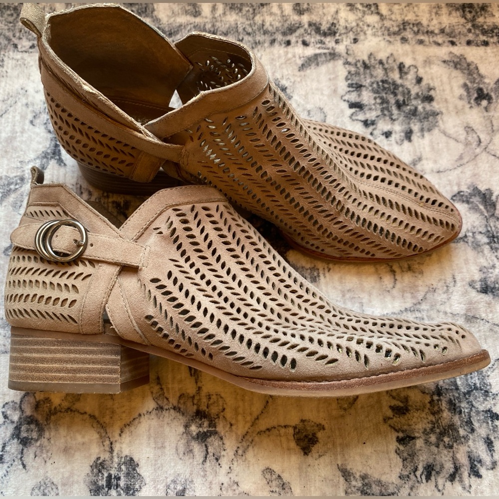 Vince Camuto Perforated Tan Leather Suede Ankle Booties